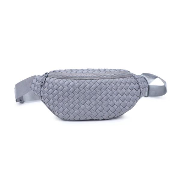 NEW SOL AND SELENE aim high belt bag in grey - Picture 3 of 3